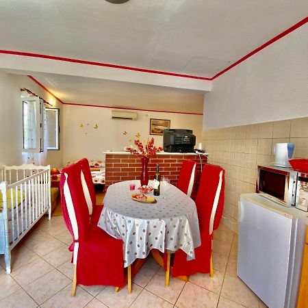 Korita Apartments Romantic And Laguna Mljet מראה חיצוני תמונה